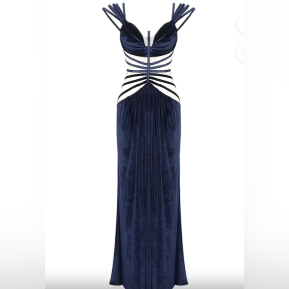 CATWALK CONNECTION AMALIA MAXI DRESS - Picture 4 of 5